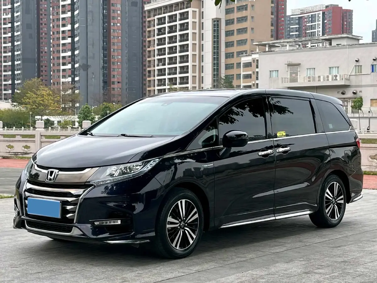 2021 Honda Odyssey 2.0L 146HP L4 E-CVT Hybrid