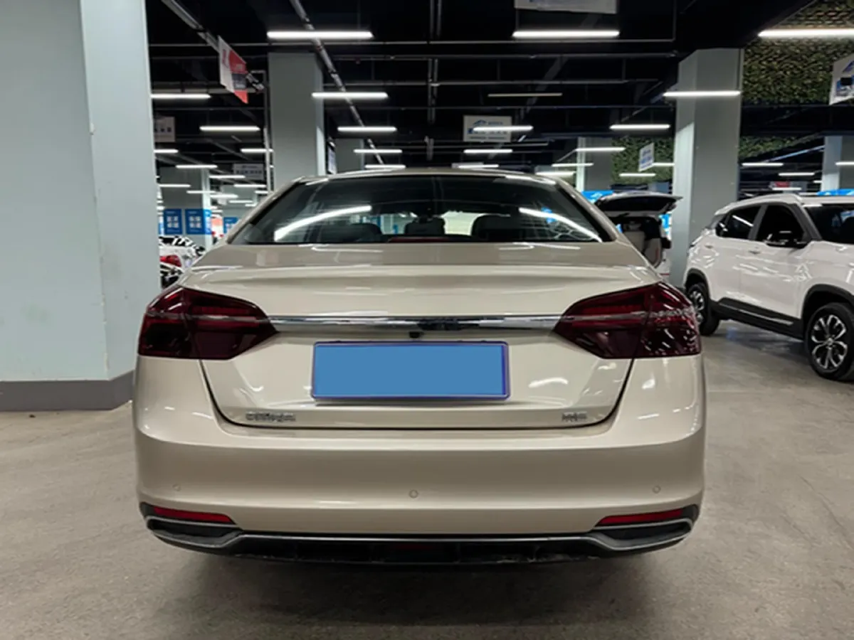 2020 Geely Emgrand 1.5L 109HP L4 5MT,autocango,china used car exporter,china ev exporter,chinese used car exporter,chinese used ev exporter