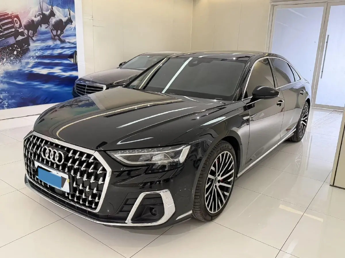 2023 Audi A8 2.0T 265HP L4 8AT