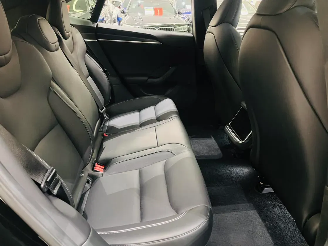 2023 BMW BEV 111.5KWH,autocango,china used car exporter,china ev exporter,chinese used car exporter,chinese used ev exporter