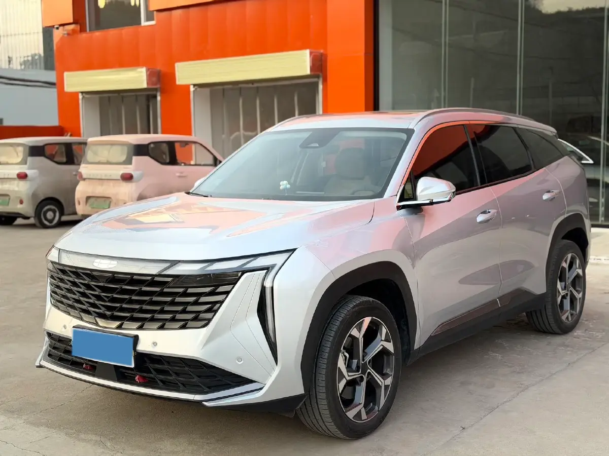 2023 Geely StarRay 1.5T 181HP L4 7DCT