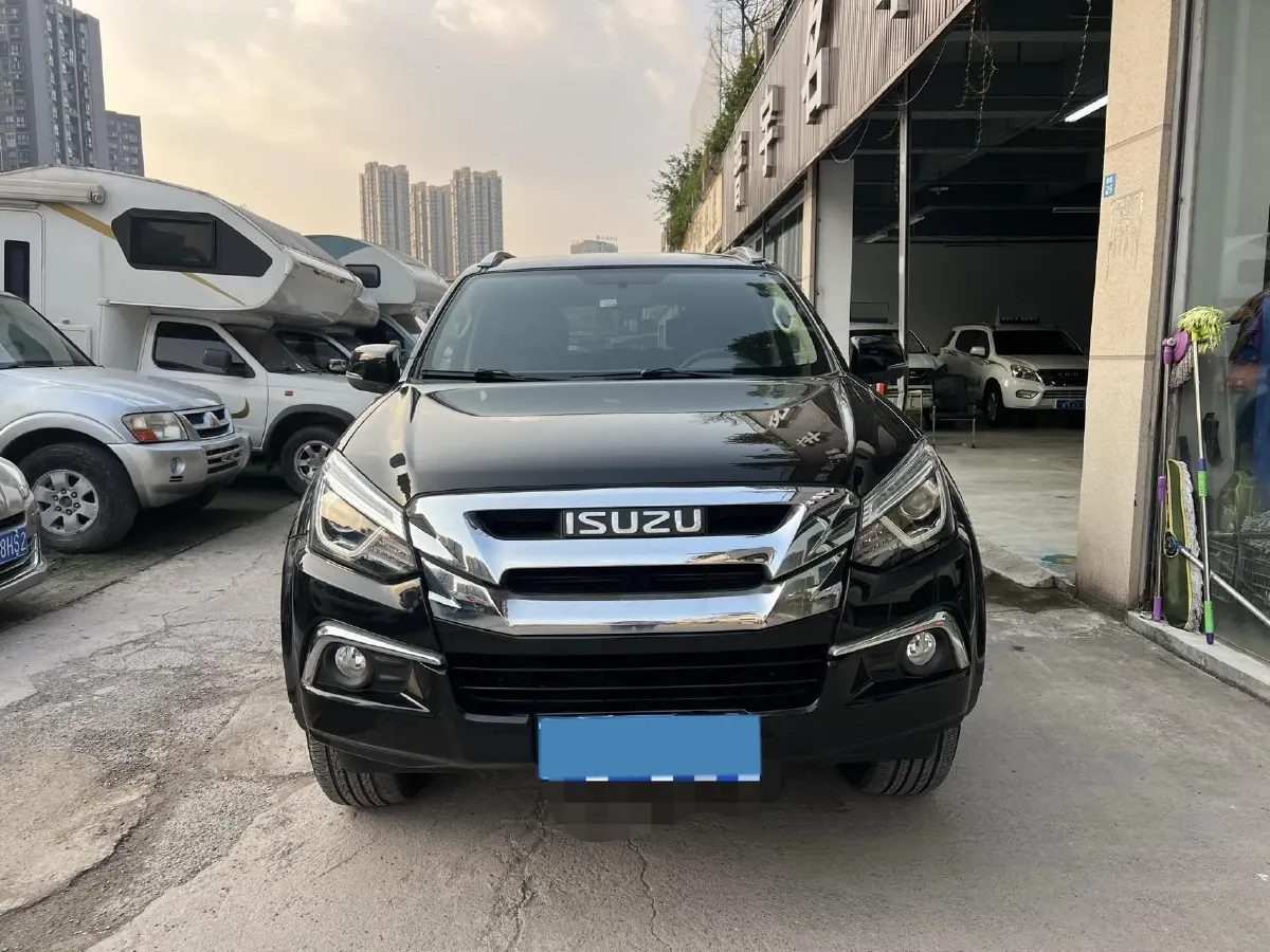 2020 Isuzu Mu-X 1.9T 166HP L4 6AT,autocango,china used car exporter,china ev exporter,chinese used car exporter,chinese used ev exporter