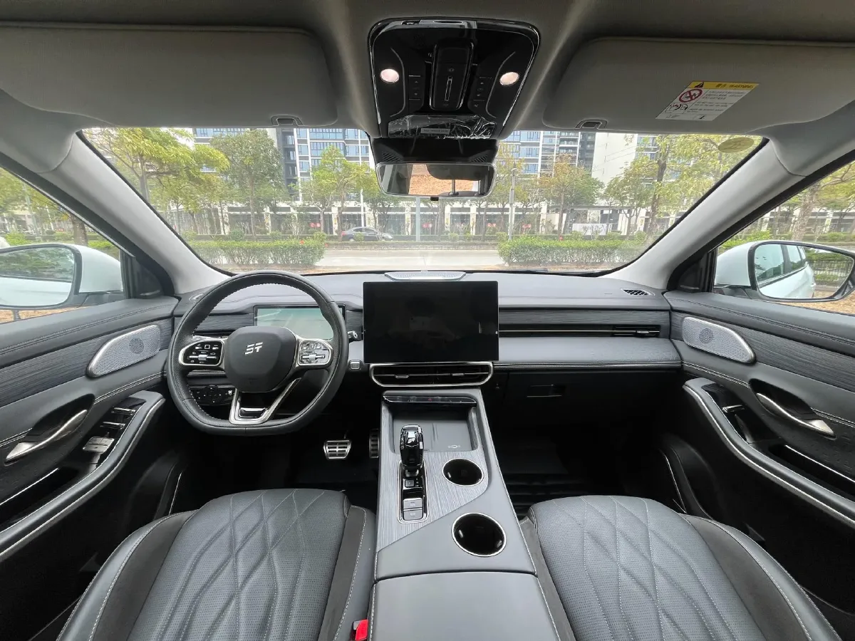 2023 Chery Tiggo 9 2.0T 261HP L4 8AT,autocango,china used car exporter,china ev exporter,chinese used car exporter,chinese used ev exporter