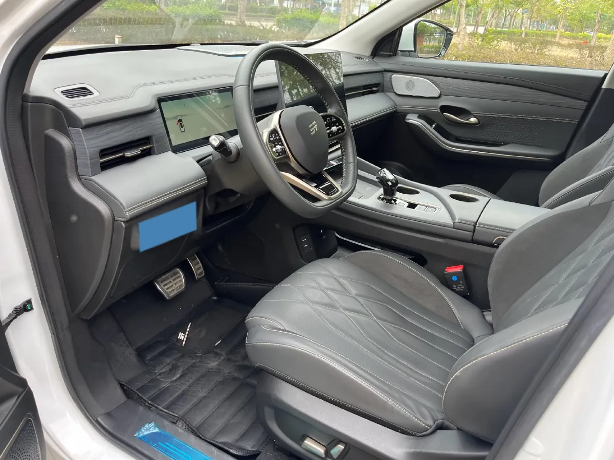 2023 Chery Tiggo 9 2.0T 261HP L4 8AT,autocango,china used car exporter,china ev exporter,chinese used car exporter,chinese used ev exporter