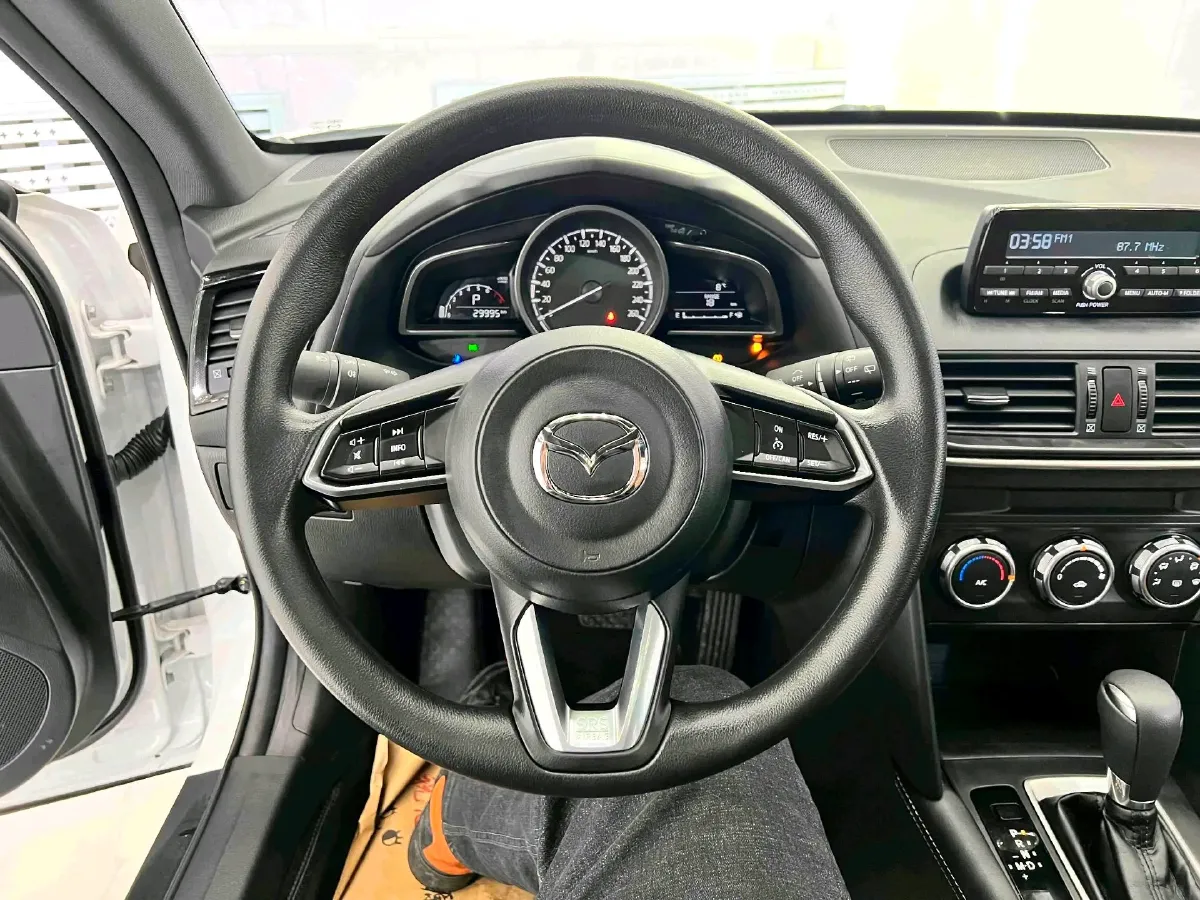 2021 Mazda CX-4 2.0L 158HP L4 6AT,autocango,china used car exporter,china ev exporter,chinese used car exporter,chinese used ev exporter