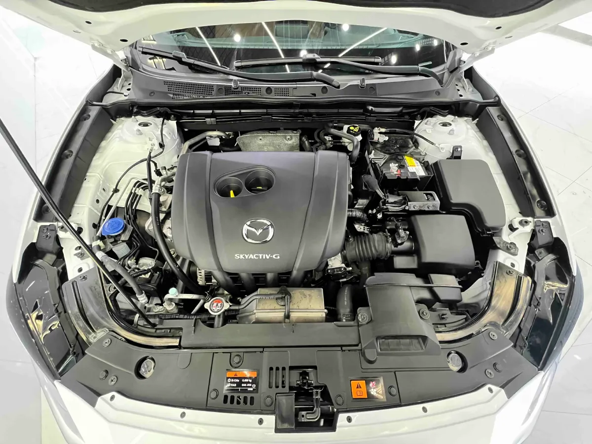 2021 Mazda CX-4 2.0L 158HP L4 6AT,autocango,china used car exporter,china ev exporter,chinese used car exporter,chinese used ev exporter