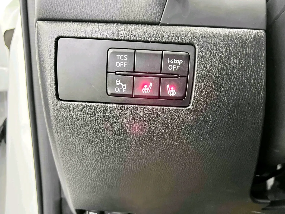 2021 Mazda CX-4 2.0L 158HP L4 6AT,autocango,china used car exporter,china ev exporter,chinese used car exporter,chinese used ev exporter