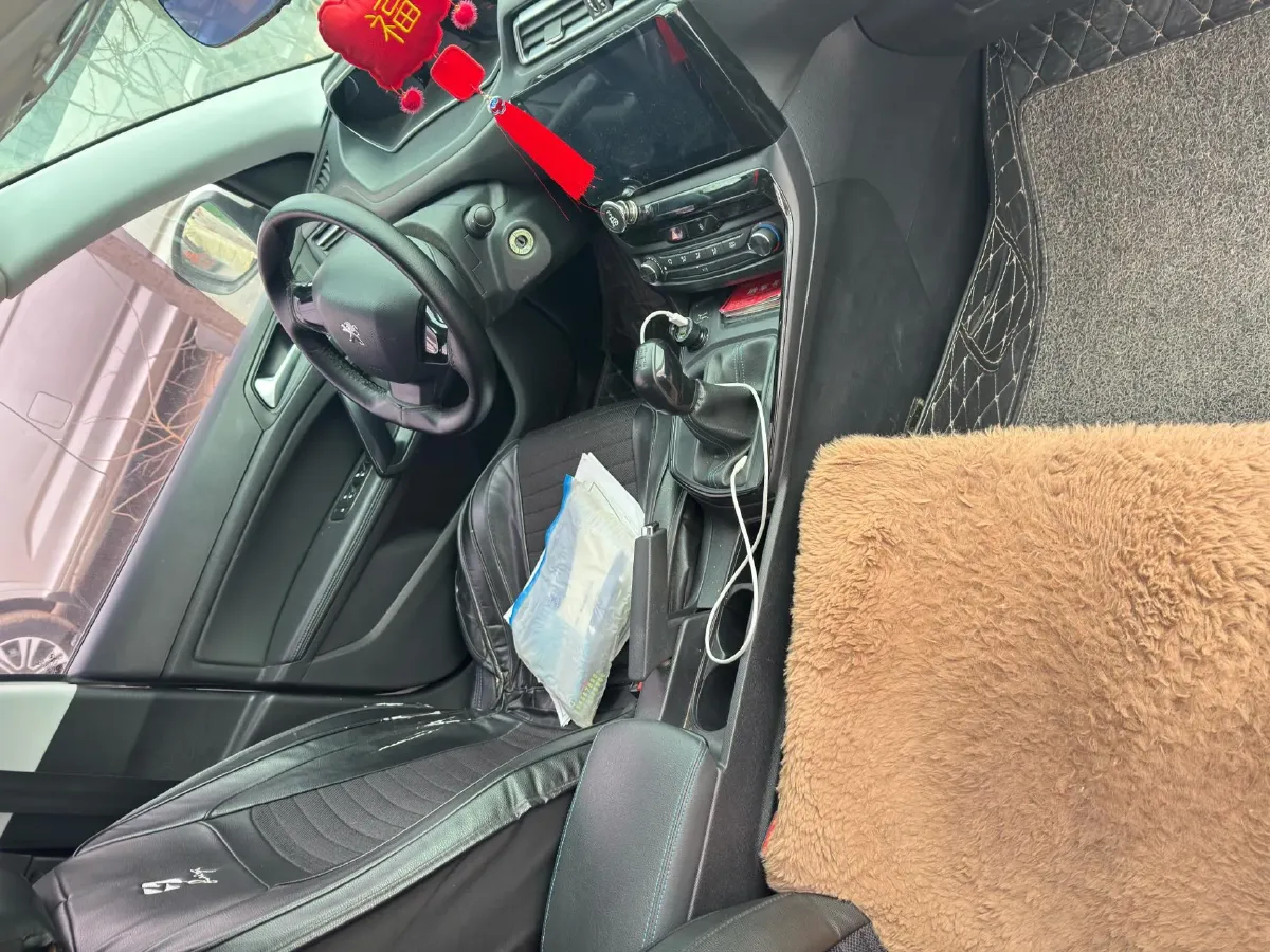 2018 Peugeot 308 1.6L 117HP L4 5MT,autocango,china used car exporter,china ev exporter,chinese used car exporter,chinese used ev exporter