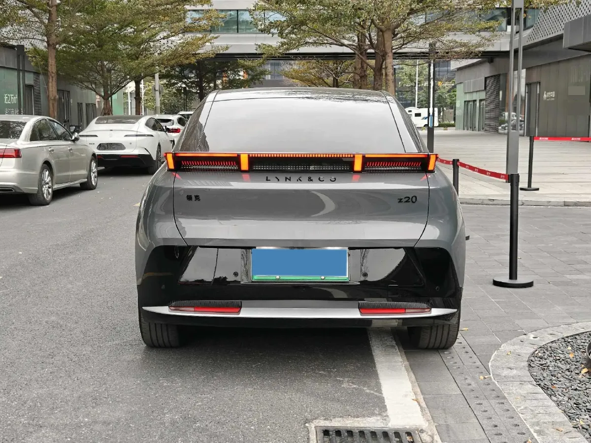 2025 Dongfeng Z9 2.0T 258HP L4 8AT,autocango,china used car exporter,china ev exporter,chinese used car exporter,chinese used ev exporter