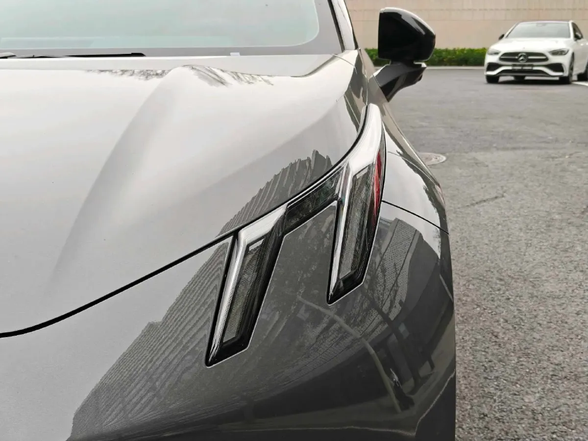 2025 Dongfeng Z9 2.0T 258HP L4 8AT,autocango,china used car exporter,china ev exporter,chinese used car exporter,chinese used ev exporter