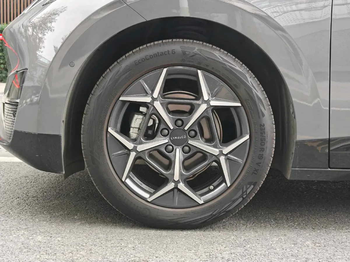 2025 Dongfeng Z9 2.0T 258HP L4 8AT,autocango,china used car exporter,china ev exporter,chinese used car exporter,chinese used ev exporter