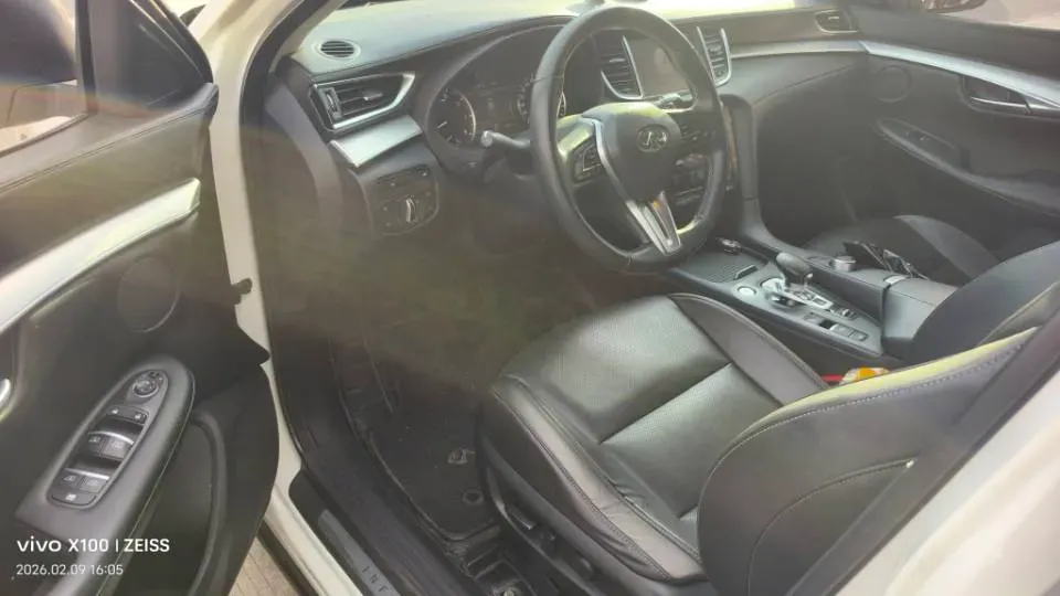 2018 Infiniti QX30 2.0T 211HP L4 7DCT,autocango,china used car exporter,china ev exporter,chinese used car exporter,chinese used ev exporter