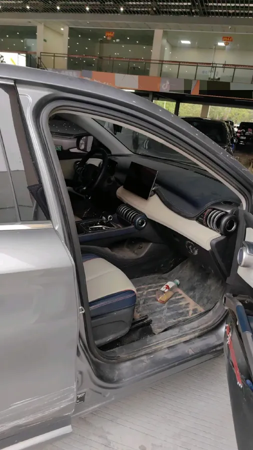 2022 Hycan Z03 BEV 64.23KWH,autocango,china used car exporter,china ev exporter,chinese used car exporter,chinese used ev exporter