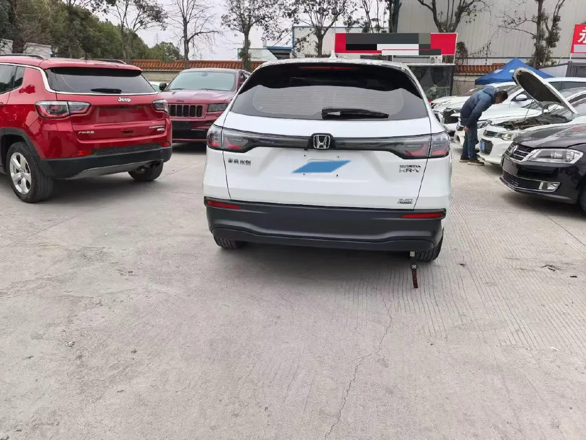 2023 Honda HR-V 1.5T 182HP L4 CVT,autocango,china used car exporter,china ev exporter,chinese used car exporter,chinese used ev exporter