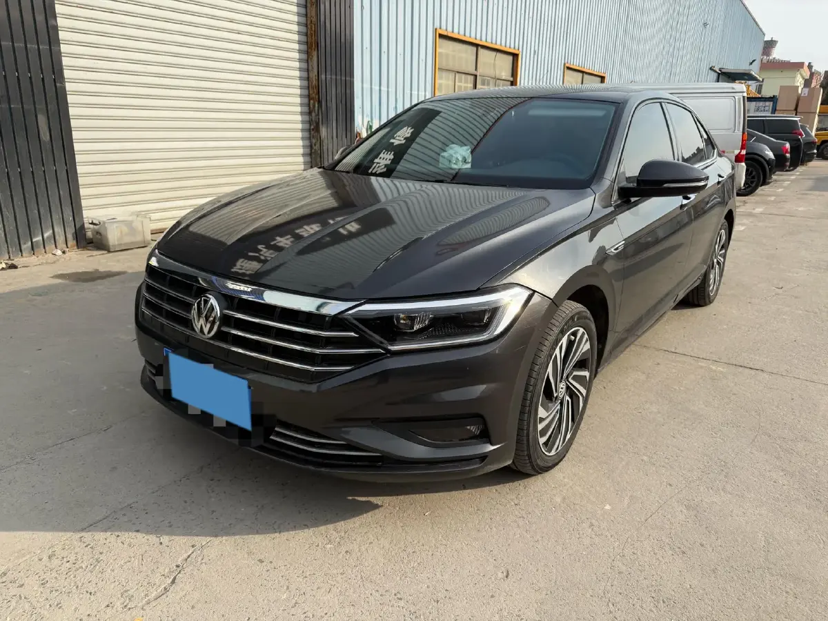 2022 Volkswagen Sagitar 1.4T 150HP L4 7DCT