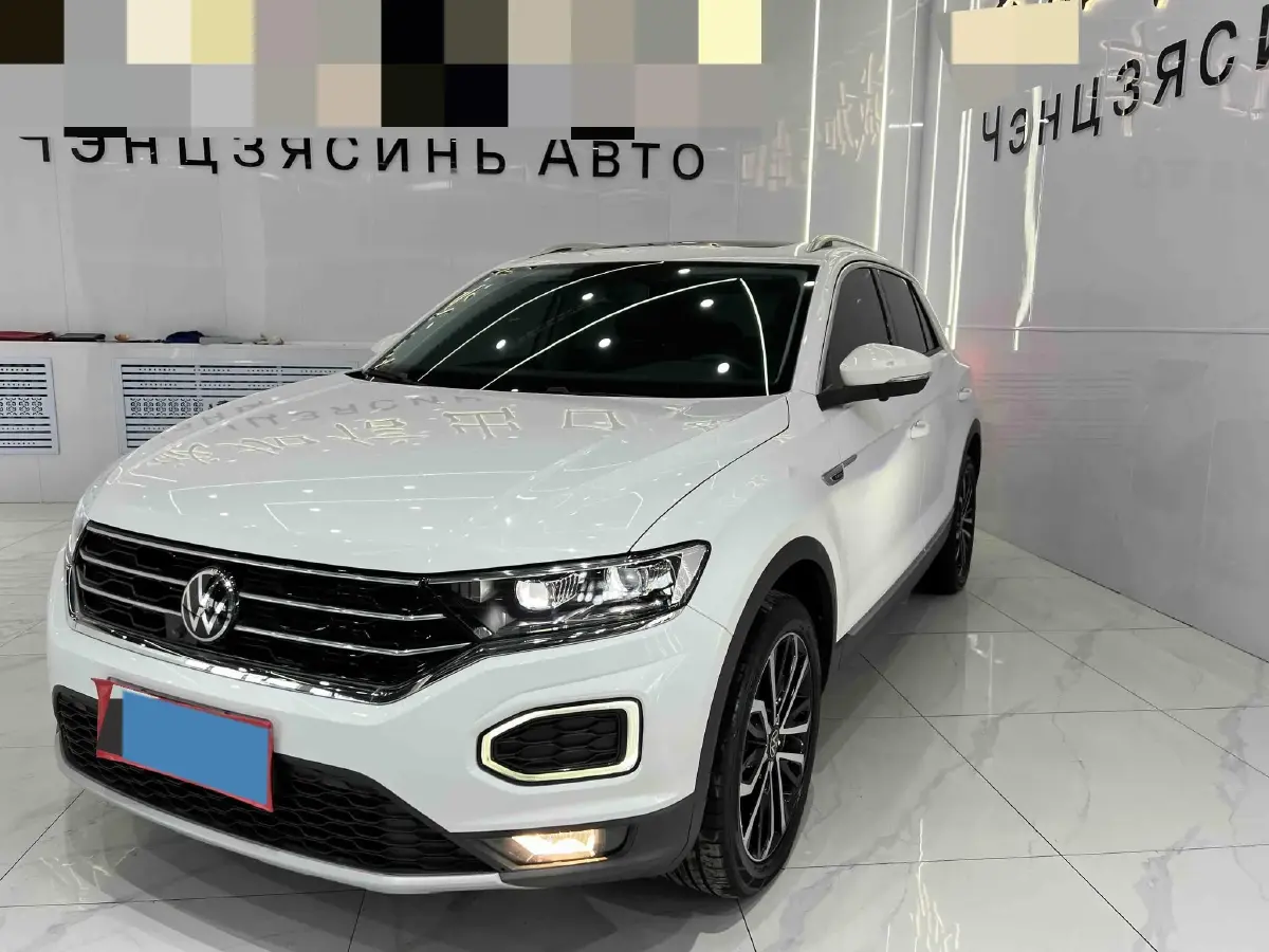 2021 Volkswagen T-Roc 1.4T 150HP L4 7DCT