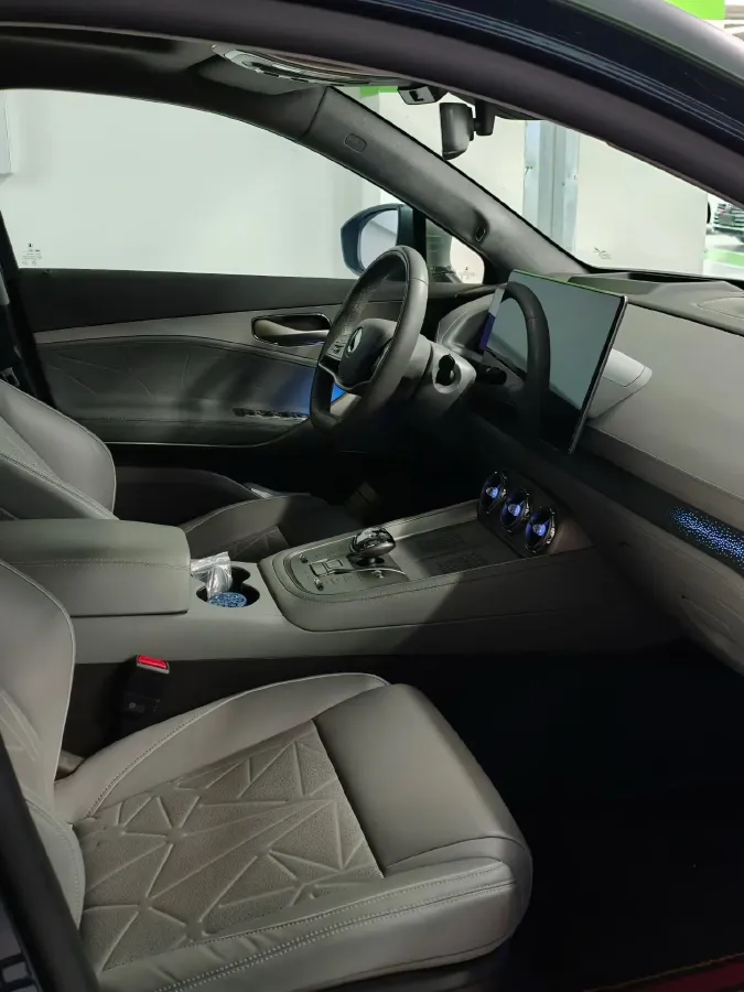 2023 Denza N8 1.5T 139HP L4 E-CVT PHEV 45.8KWH,autocango,china used car exporter,china ev exporter,chinese used car exporter,chinese used ev exporter