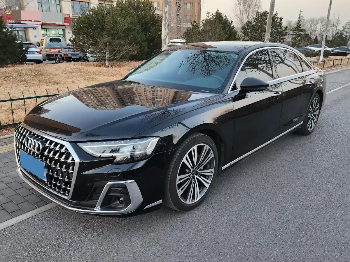 2023 Audi A8 2.0T 265HP L4 8AT,autocango,china used car exporter,china ev exporter,chinese used car exporter,chinese used ev exporter