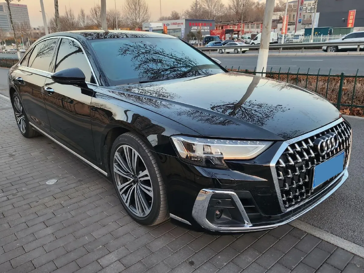 2023 Audi A8 2.0T 265HP L4 8AT,autocango,china used car exporter,china ev exporter,chinese used car exporter,chinese used ev exporter