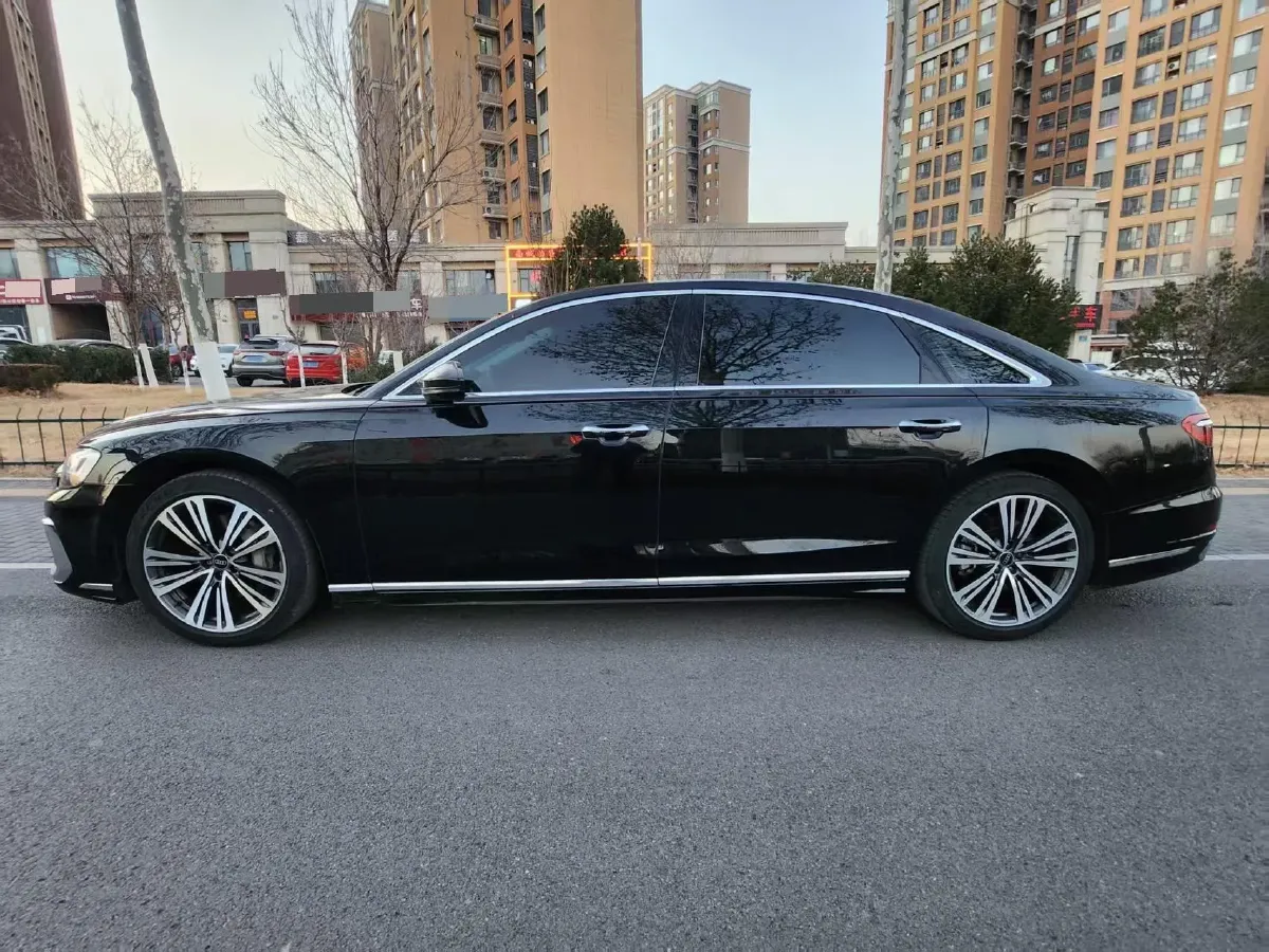 2023 Audi A8 2.0T 265HP L4 8AT,autocango,china used car exporter,china ev exporter,chinese used car exporter,chinese used ev exporter