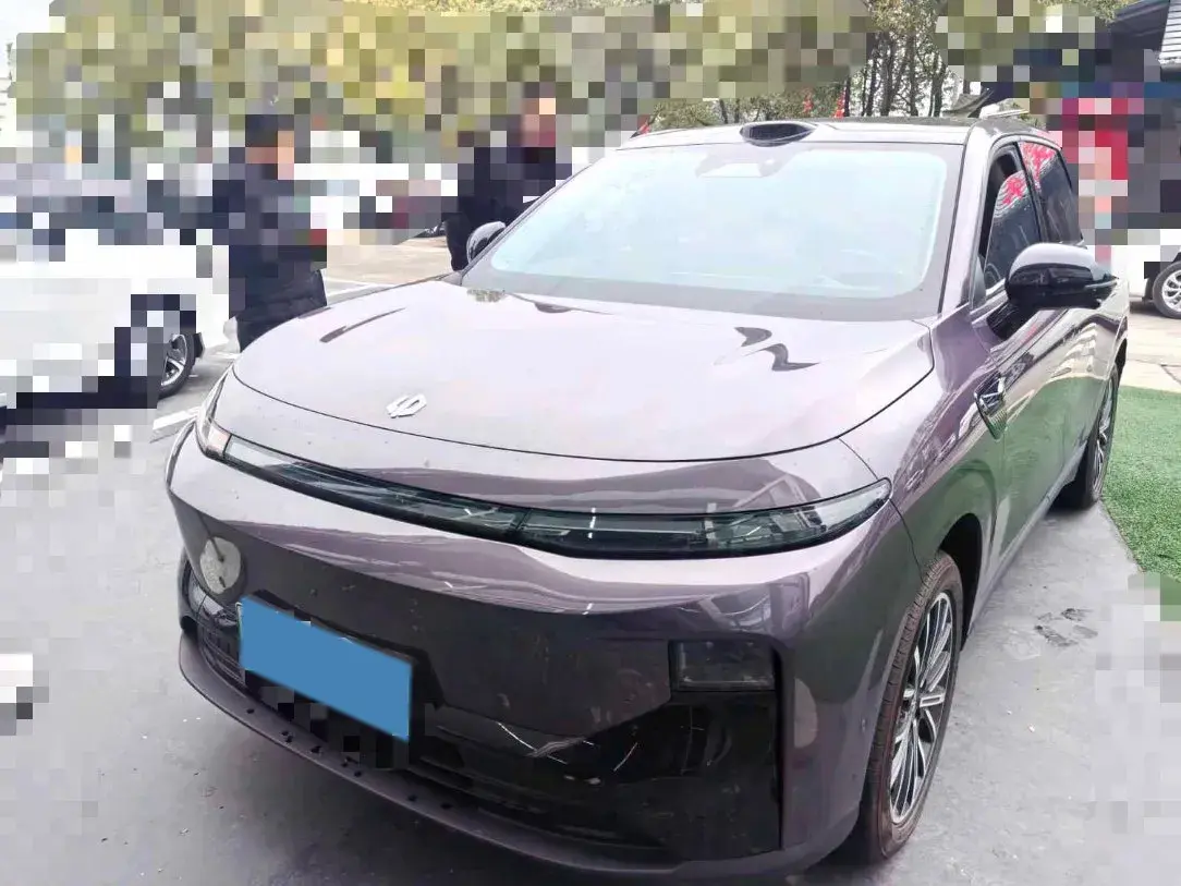 2025 Leapmotor B10 BEV 67.1KWH