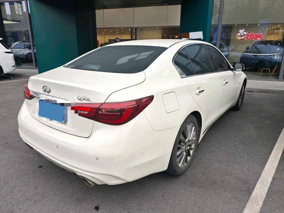 2021 Infiniti Q50L 2.0T 211HP L4 7AT,autocango,china used car exporter,china ev exporter,chinese used car exporter,chinese used ev exporter