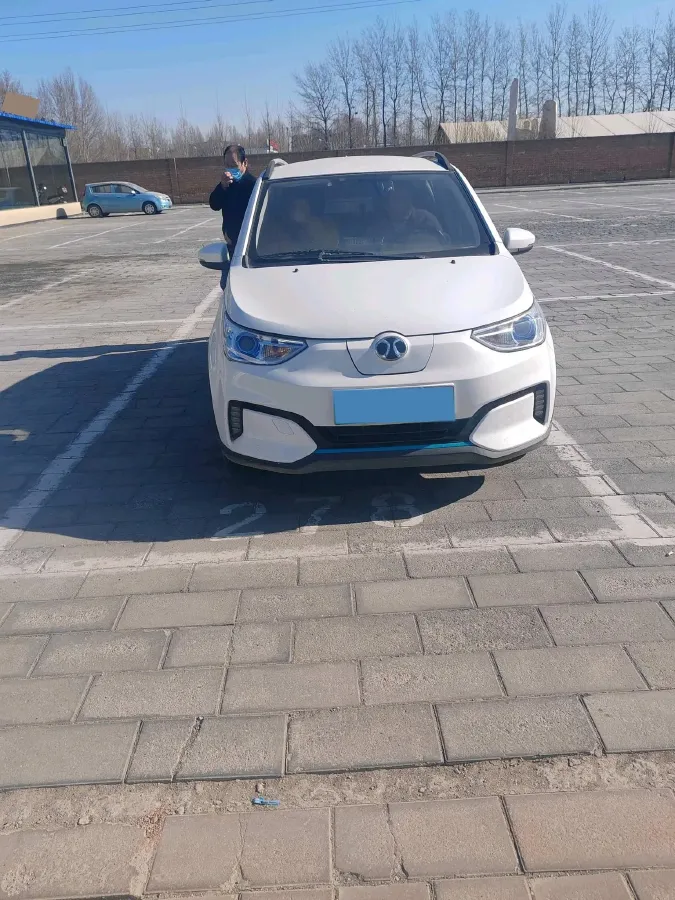 2018 Landwind XiaoYao 1.5T 163HP L4 CVT,autocango,china used car exporter,china ev exporter,chinese used car exporter,chinese used ev exporter
