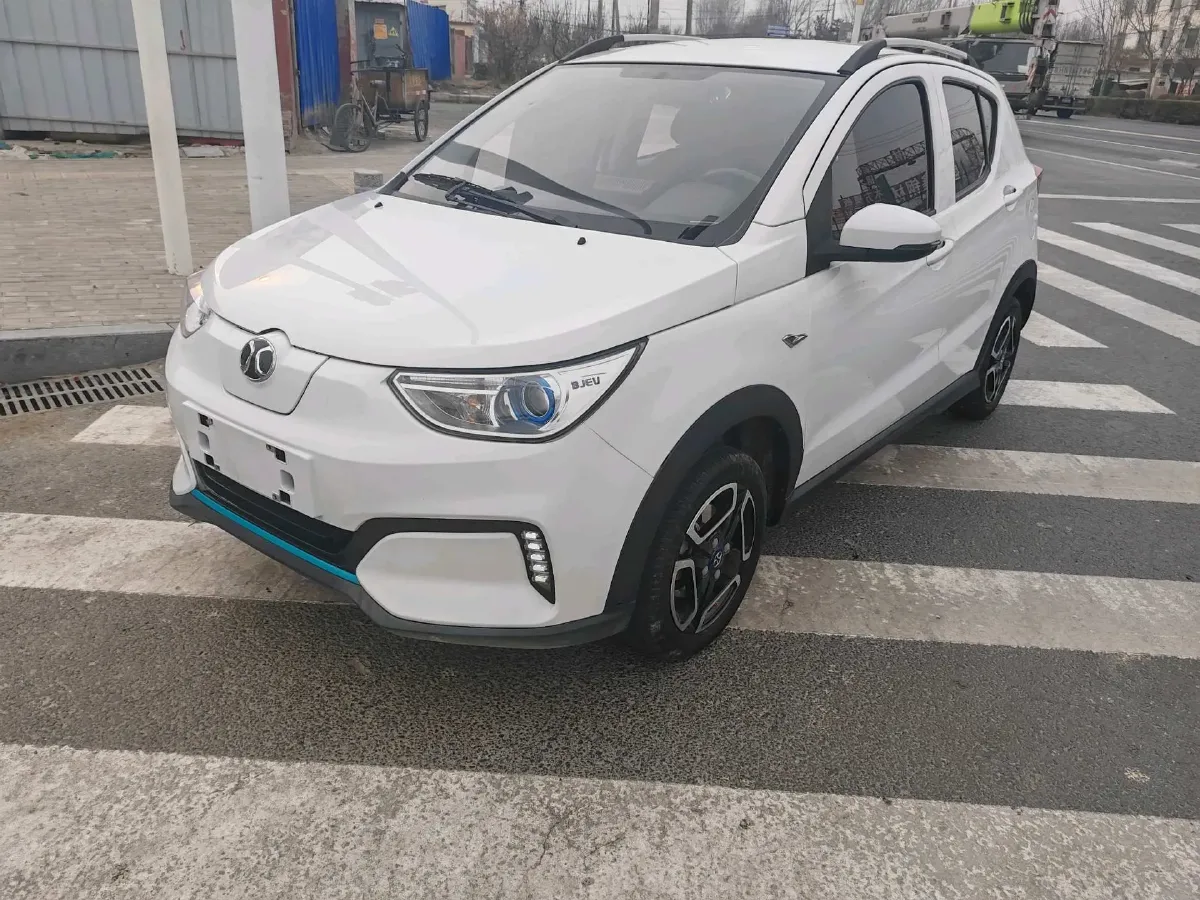 2018 Landwind XiaoYao 1.5T 163HP L4 CVT,autocango,china used car exporter,china ev exporter,chinese used car exporter,chinese used ev exporter