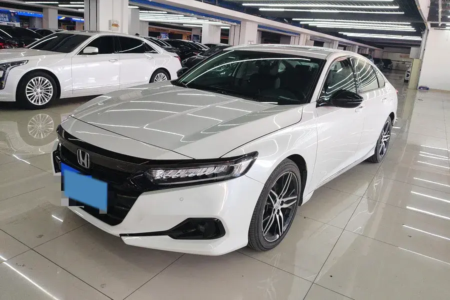 2022 Honda Accord 1.5T 194HP L4 CVT