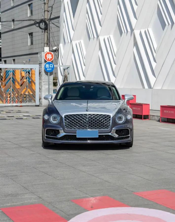 2020 Bentley Flying Spur 6.0T 635HP W12 8DCT,autocango,china used car exporter,china ev exporter,chinese used car exporter,chinese used ev exporter