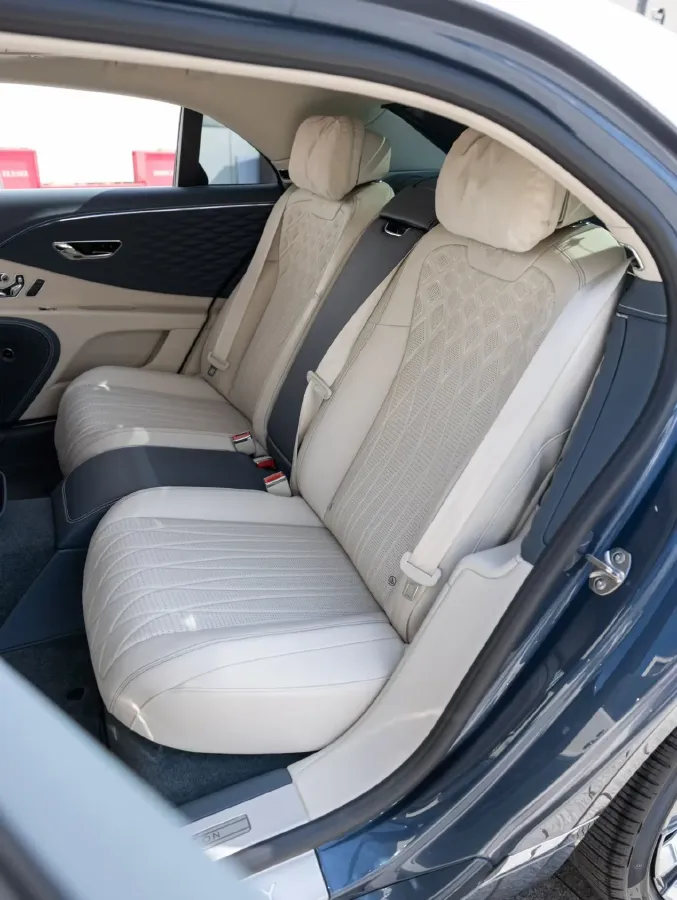 2020 Bentley Flying Spur 6.0T 635HP W12 8DCT,autocango,china used car exporter,china ev exporter,chinese used car exporter,chinese used ev exporter