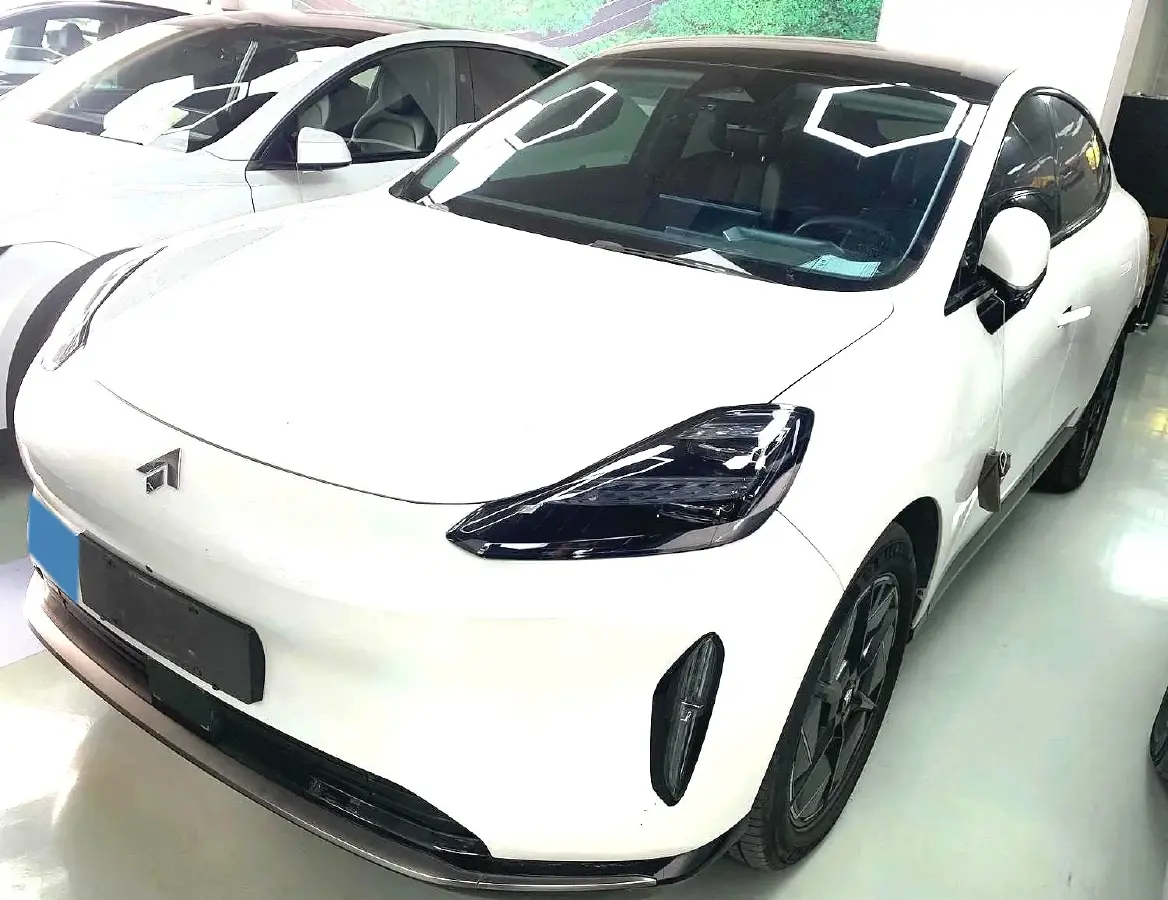2023 HYPTEC HT BEV 80KWH