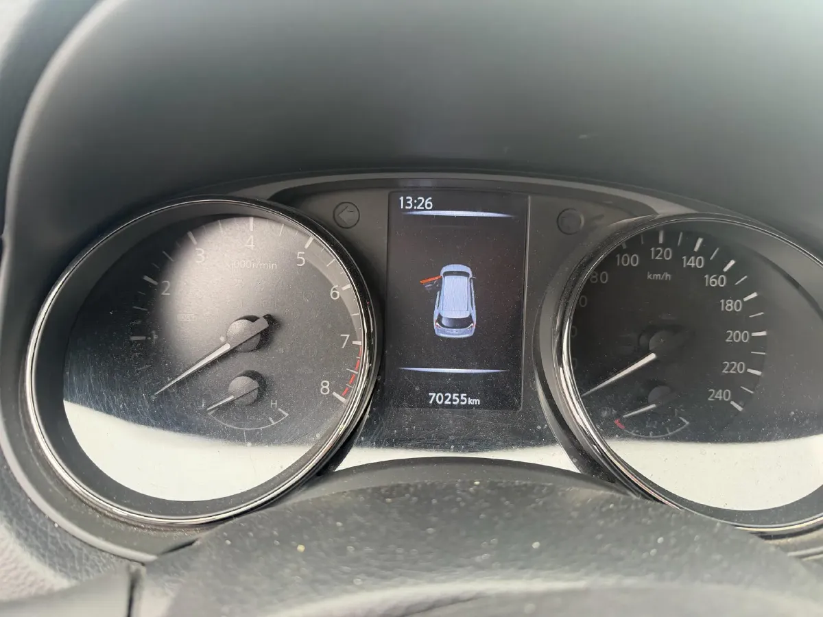 2020 Nissan X-Trail 2.0L 154HP L4 CVT,autocango,china used car exporter,china ev exporter,chinese used car exporter,chinese used ev exporter