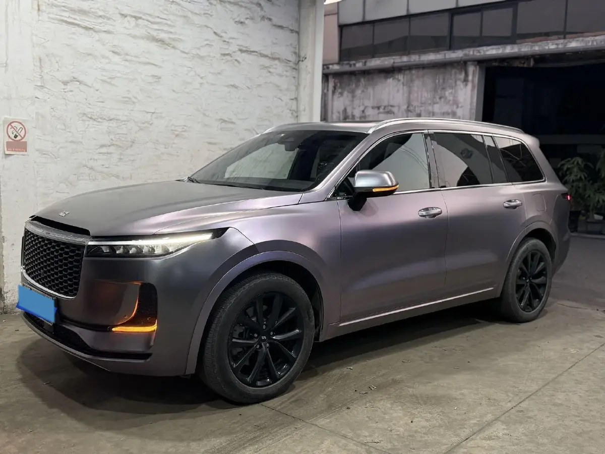 2021 Li ONE Range Extended 131HP REEV 40.5KWH