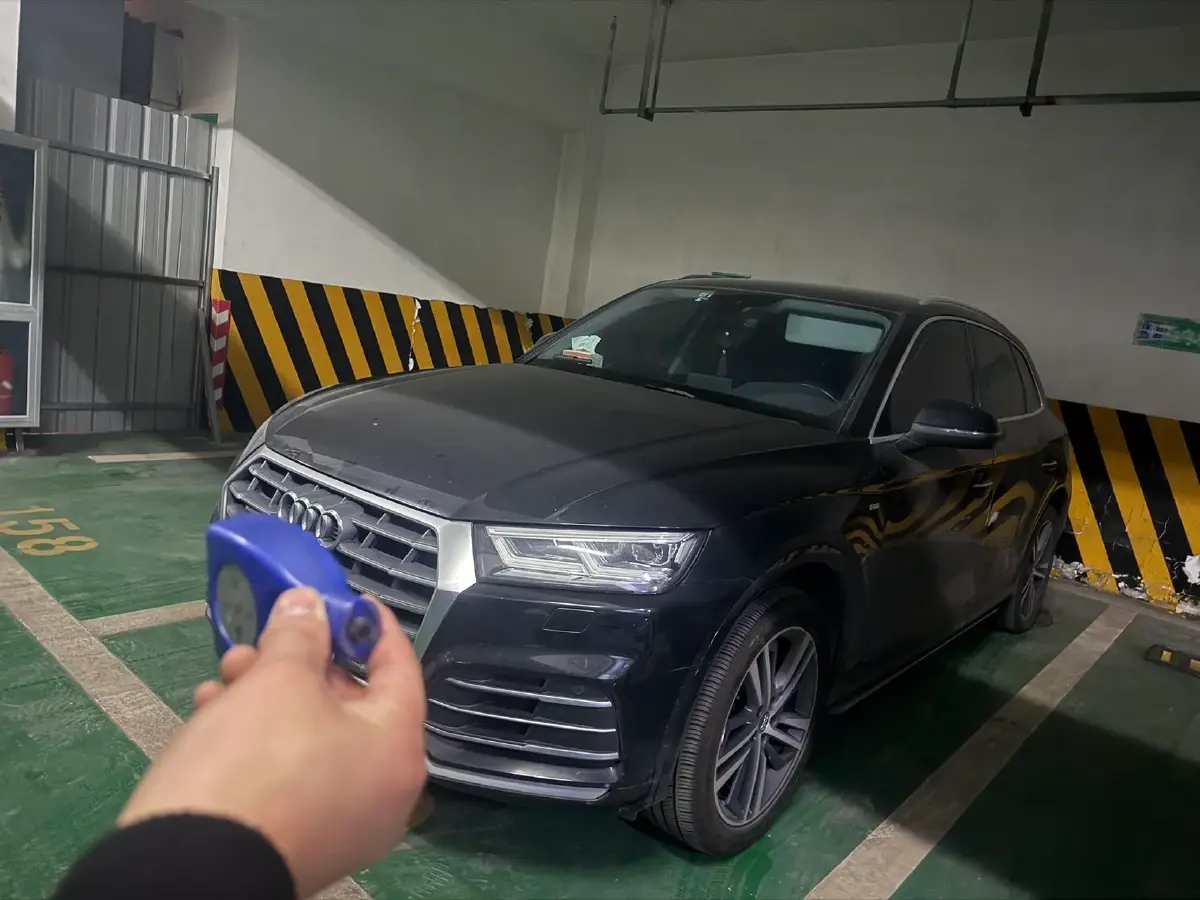 2020 Audi Q5L 2.0T 190HP L4 7DCT