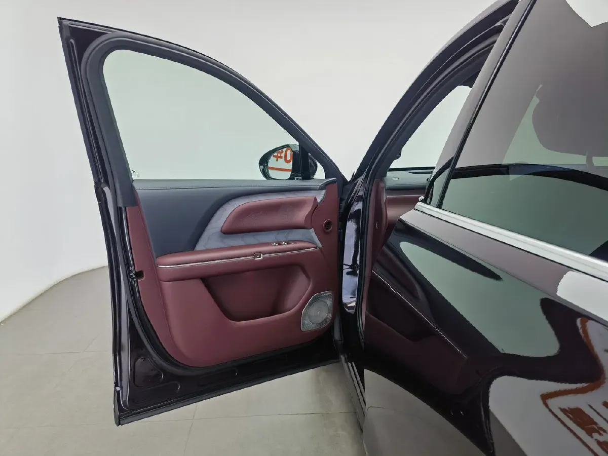 2026 Voyah 9L 1.5T 150HP L4 PHEV,autocango,china used car exporter,china ev exporter,chinese used car exporter,chinese used ev exporter