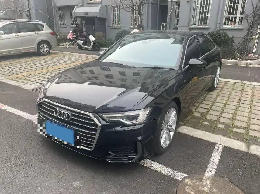 2021 Audi A6L 2.0T 224HP L4 7DCT