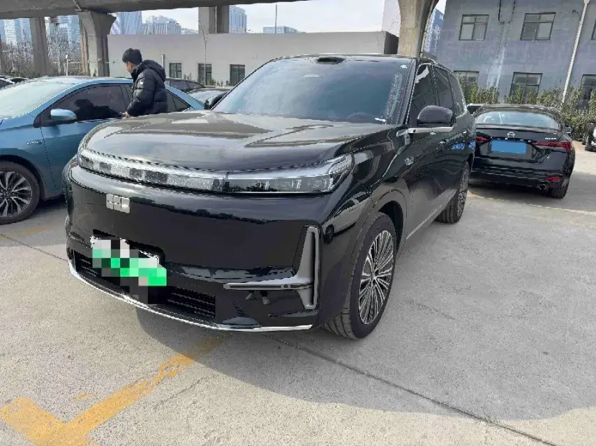 2025 Geely Galaxy M9 1.5T 163HP L4 3DHT PHEV