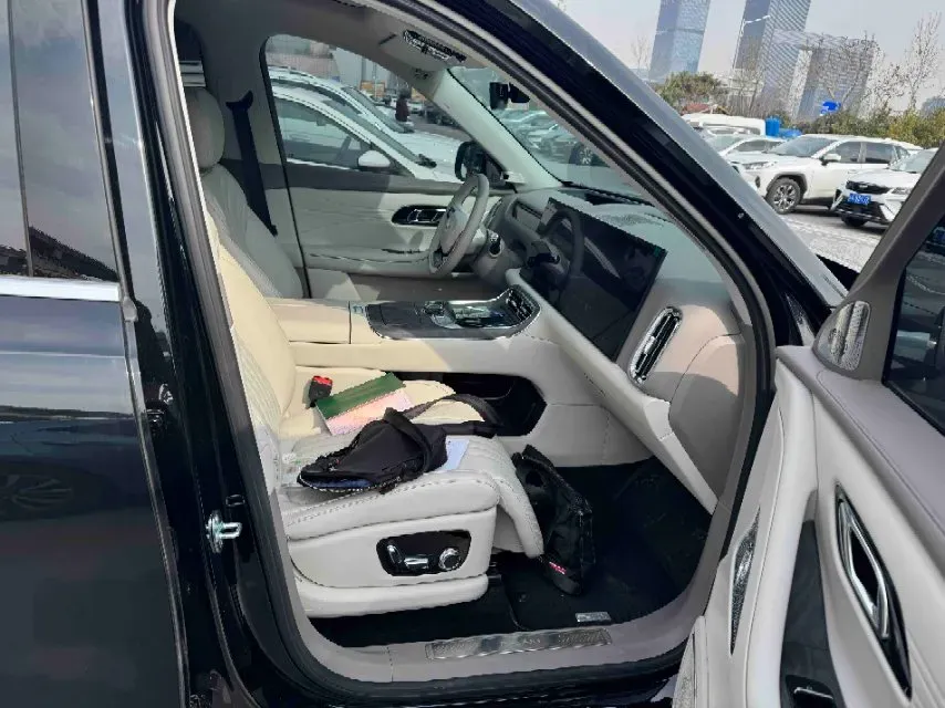 2025 Geely Galaxy M9 1.5T 163HP L4 3DHT PHEV,autocango,china used car exporter,china ev exporter,chinese used car exporter,chinese used ev exporter