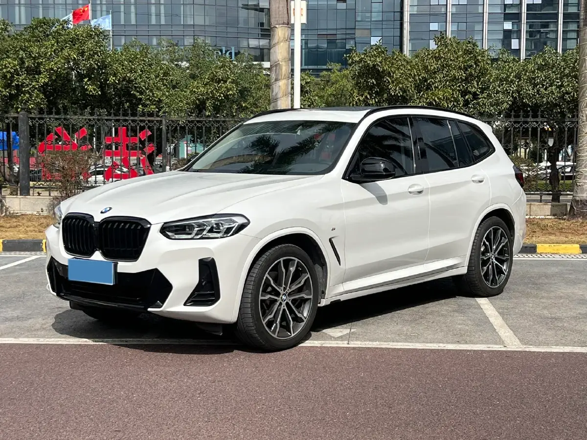 2022 BMW X3 2.0T 252HP L4 8AT