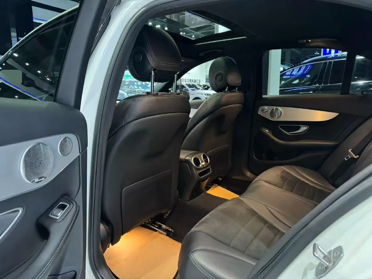 2021 Mercedes-Benz C Class 1.5T 184HP L4 9AT,autocango,china used car exporter,china ev exporter,chinese used car exporter,chinese used ev exporter