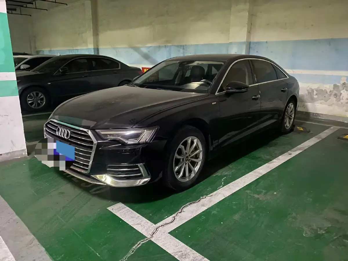 2019 Audi A6L 2.0T 190HP L4 7DCT