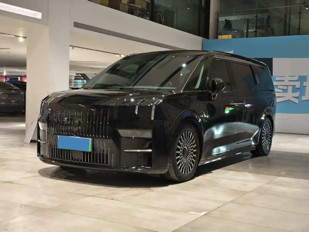 2022 Zeekr 009 BEV 140KWH