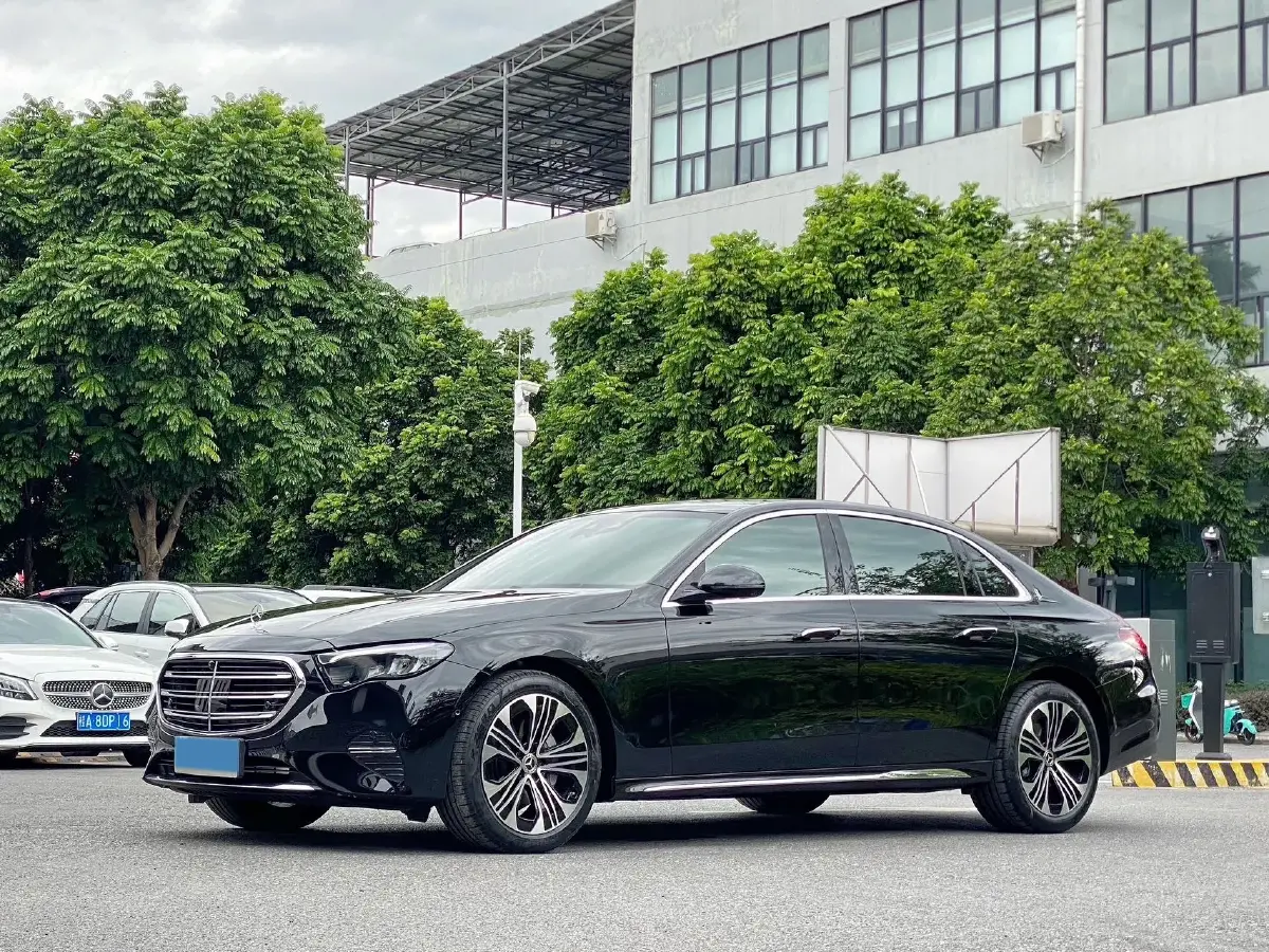 2025 Mercedes-Benz E Class 2.0T 258HP L4 9AT