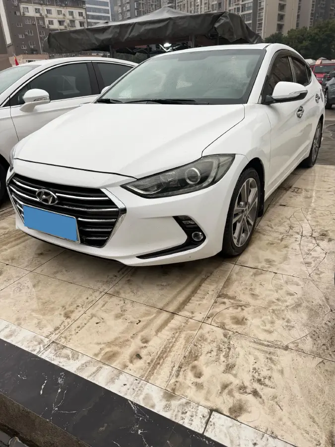 2016 Hyundai Elantra 1.6L 130HP L4 6AT