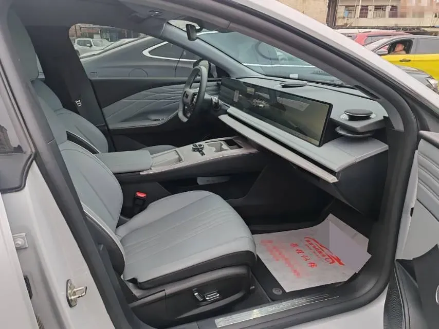 2024 Geely Galaxy E8 BEV 62KWH,autocango,china used car exporter,china ev exporter,chinese used car exporter,chinese used ev exporter