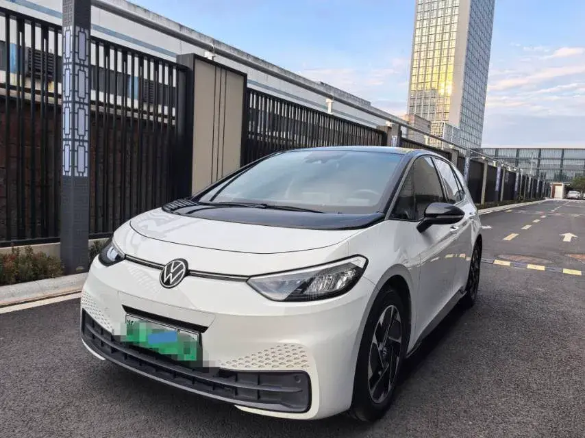 2024 Volkswagen ID.3 BEV 52.8KWH