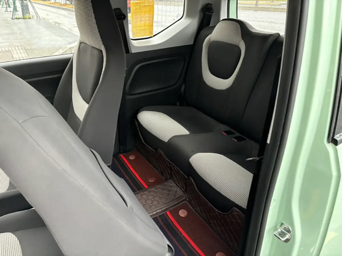 2024 WuLing HongGuang MINI EV BEV 17.3KWH,autocango,china used car exporter,china ev exporter,chinese used car exporter,chinese used ev exporter