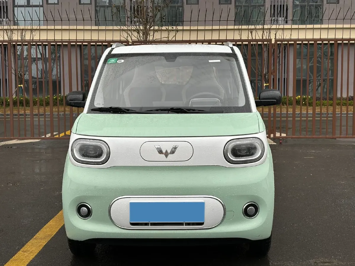 2024 WuLing HongGuang MINI EV BEV 17.3KWH,autocango,china used car exporter,china ev exporter,chinese used car exporter,chinese used ev exporter