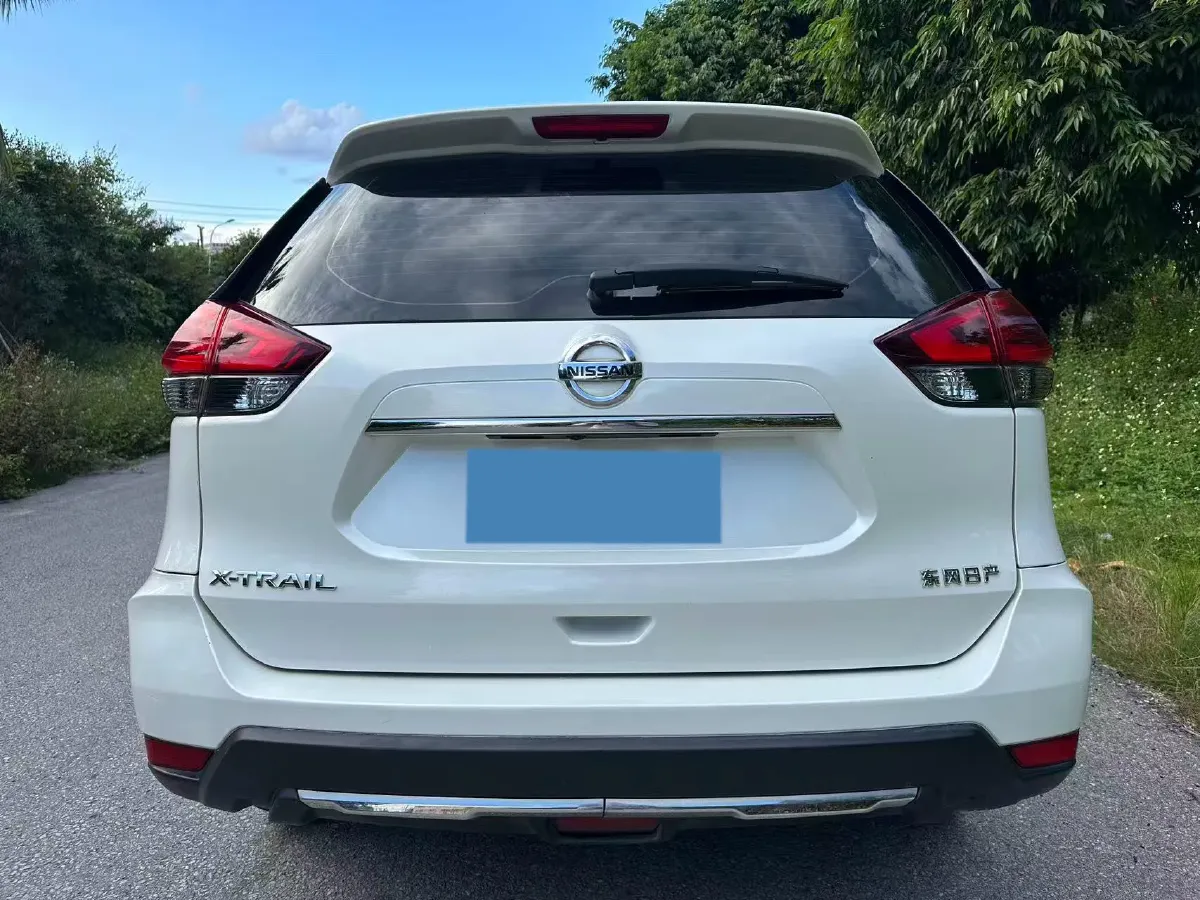 2020 Nissan X-Trail 2.0L 154HP L4 CVT,autocango,china used car exporter,china ev exporter,chinese used car exporter,chinese used ev exporter